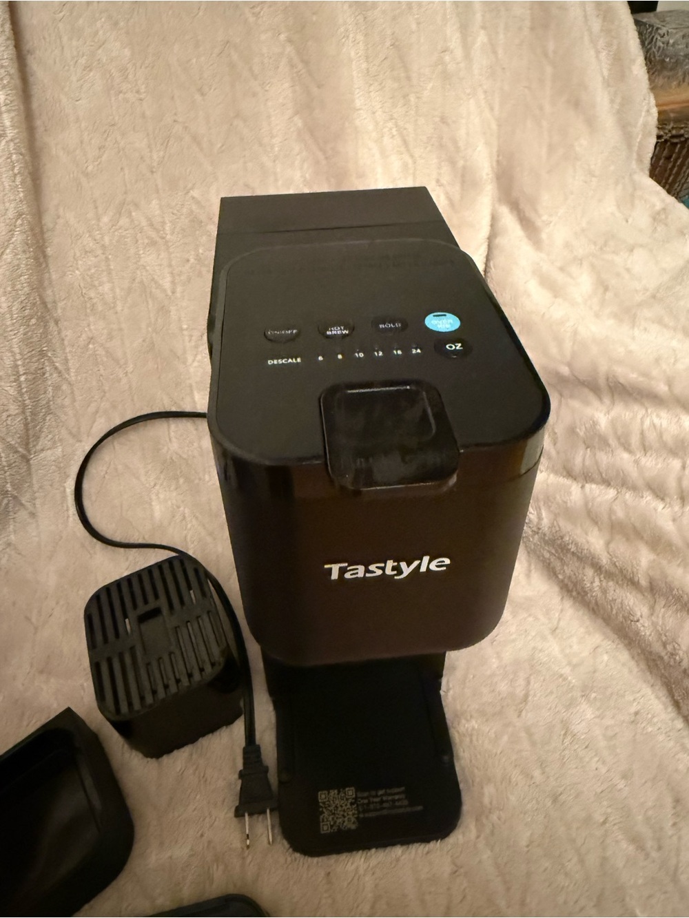 Tastyle Single-Serve Coffee Maker in Black